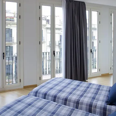Flateli Pelayo H1 Apartman *